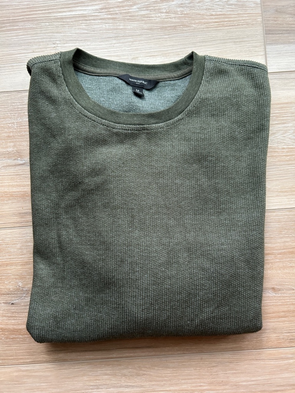 Banana Republic Men's Olive Crewneck Sweater